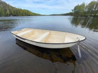 Ryds triss 38 roddbåt/plast eka