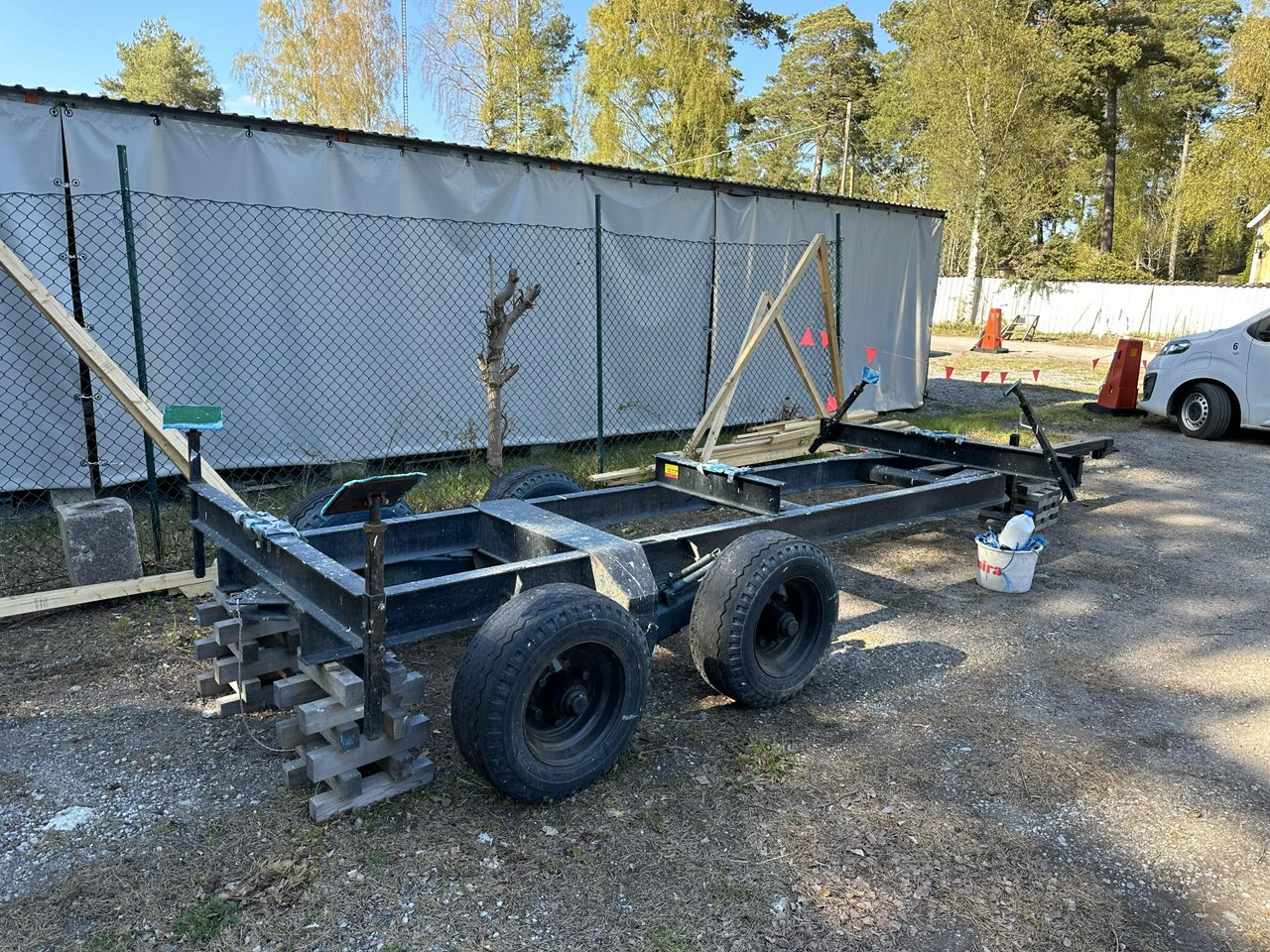 Båttrailer för båt runt 8 m