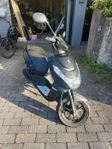 Peugeot Kisbee black Edition årsmodell. 2021