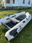 Great White Rib 300