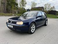 A-traktor VW Golf 1,6 2002