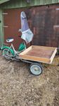Crescent packmoped