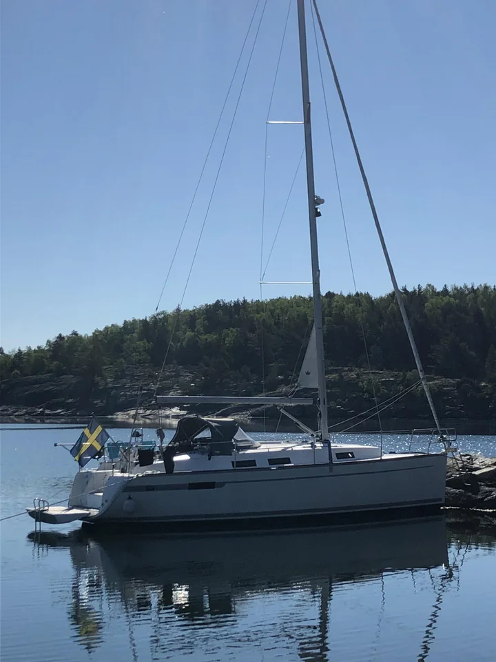 Välvårdad Bavaria 32 Cruiser från 2011 image