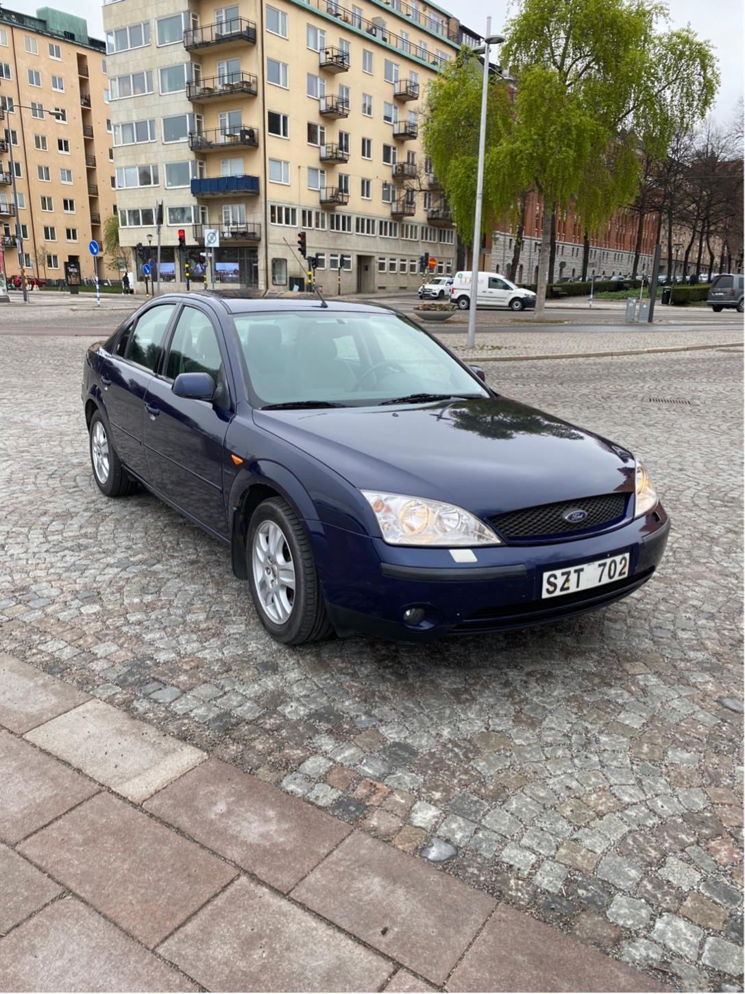 Ford Mondeo Sedan 2.0 Manual, 145hp, 2001
