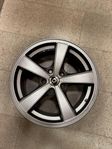 5/120 17” fälgar och 235/55/17 däck för  Bl.a.BMW