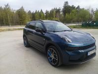 Lynk & Co 01 i mycket fint skick med Panoramaglastak m.m