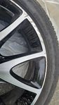 Toyota yarias Komplett uppsättning sommarhjul 