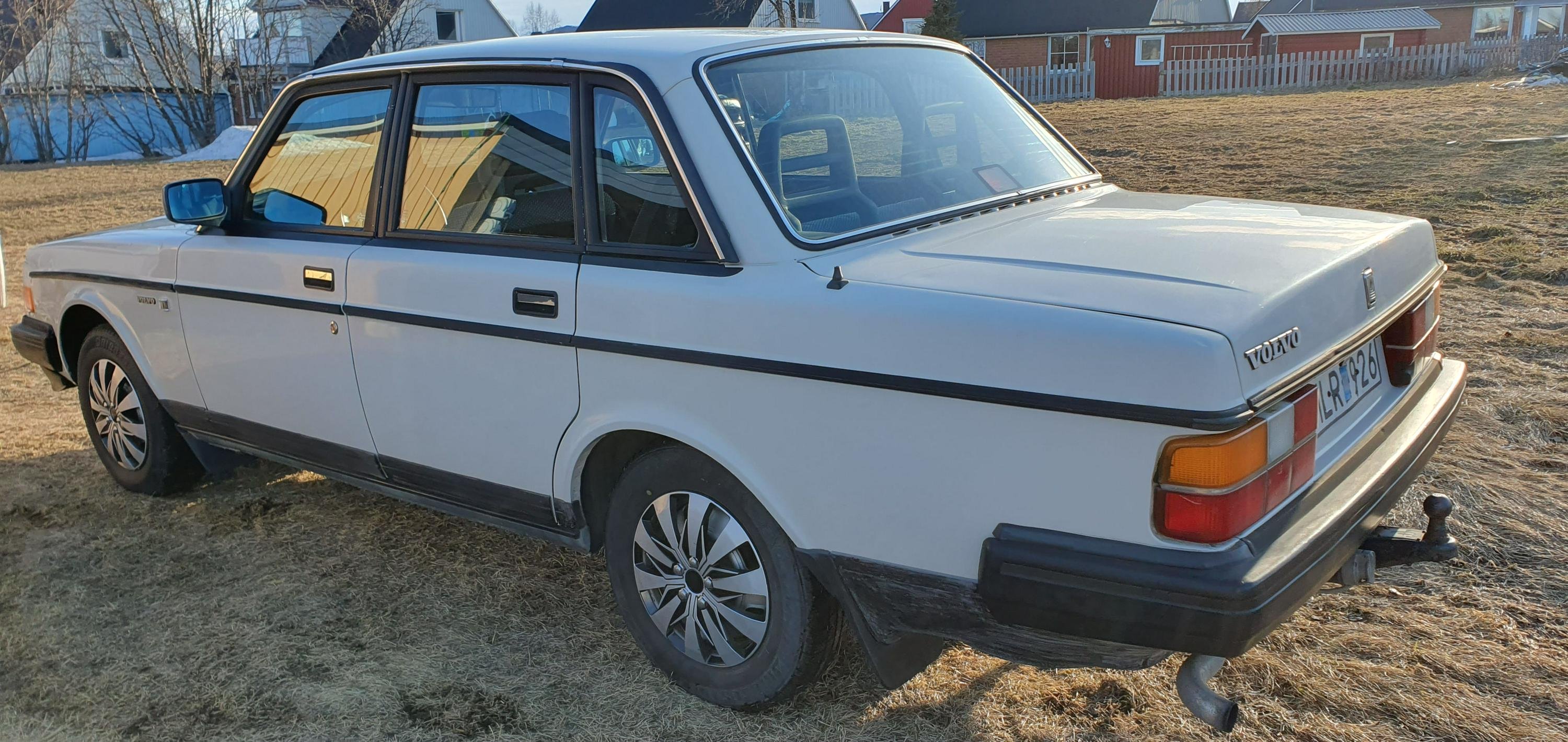 Volvo 240 2.3 Manual, 115hp, 1987