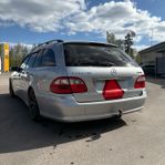 Mercedes 211 4 matic A-traktor