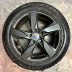 Volvo fälgar 16” 