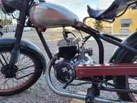 Motorcykel Apollo 64H Lyx