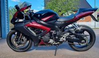 SUZUKI GSX-R 750 K7 Lågmil