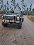Ford F-250 Crew Cab