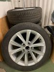 VW fälgar med Continental däck 225/55/17