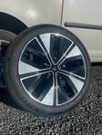 Volvo/polestar 245/45/19
