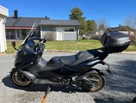 Yamaha T-Max XP560D