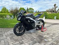Honda Cbr1000rr Fireblade 