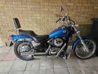 Kawasaki vn 800.  1997