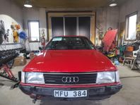 Audi 100 2.2 quattro