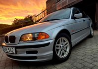 BMW 318 i AUTOMAT i otroligt fint skick & lågt miltal