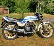 Honda CB 400N