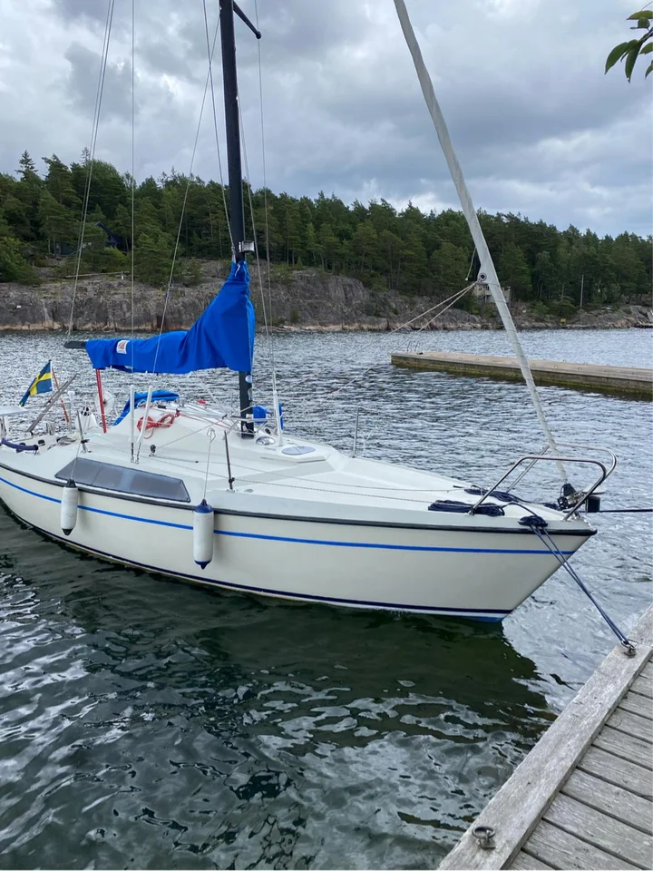 Seglingsklar Maxi 77, godkänd XRF, inombordare och rullfock image