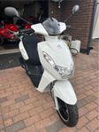 Peugeot Kisbee - 2016