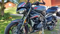 Triumph Street Triple 765 RS lågmilare