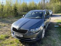 Skoda Superb Kombi 2.0 TDI 4x4 Elegance Euro 5