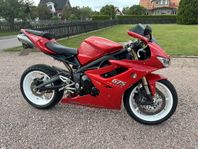 Triumph Daytona 675
