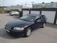 Volvo V70 2.4D Kinetic Premiumbil 1 Ägare Euro 4 Auto /Drag