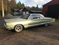 Chrysler Newport 2-dörrars Hardtop 6.3 V8 TorqueFlite