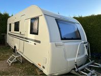 Adria 552 2017 barnkammarvagn uthyres