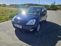 Ford Fiesta 5-dörrar 1.4 Euro 4 Låg milare