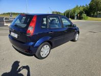 Ford Fiesta 5-dörrar 1.4 Euro 4 Låg milare