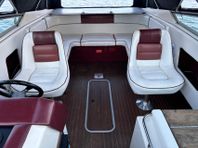 Sea-Ray 220 Overnighter