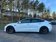 Tesla Model 3 Performance