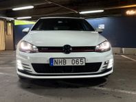 Volkswagen Golf 5-door GTI Performance 2.0 TSI BMT DSG Sekve