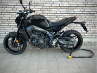 Yamaha MT-09 ABS| Akrapovic| Quickshifter| Nyservad| 398-mil