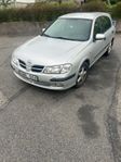 Nissan Almera 5-dörrar 1.8