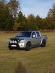 A-Traktor Nissan Navara 2012 D40