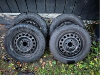 Nissan Micra stålfälgar med fräscha sommardäck