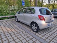 Toyota Yaris 5-dörrar 1.33 Dual VVT-i Euro 5
