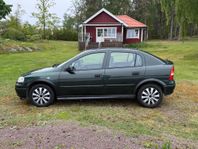 Opel Astra 1,6 i mycket fint skick