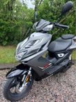 Fin välvårdad Yamaha aerox 2t