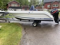 Uttern S56 Mercury F90 och 30 kärra