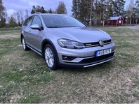 Vw Golf Alltrack 2.0 TDI 4Motion lågmil