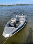 Buster Magnum med 225 hk Yamaha