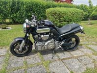 Yamaha MT01