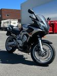 Yamaha fz6 2200 mil.